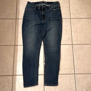 Old navy high rise super skinny jeans